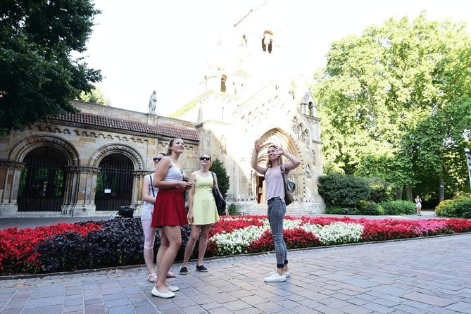 101 things in Budapest - Full Day Tour with Lunch & Metro Pass - Key highlights you will feel fast