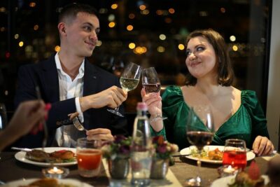 4 Course Dinner Cruise with Operetta, Folk Show and Welcome Drink