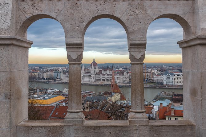 4 hours long private walking tour in Budapest - Key reasons this tour is worth your time
