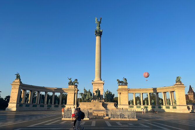 8-hour private Budapest city tour by car / minivan - St. Stephen’s Basilica and Liberty Square: big church, big city, small time