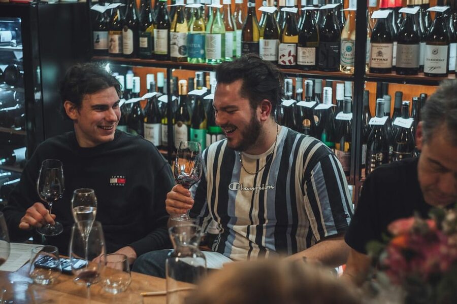8-Tier Hungarian Wine Tasting in a Cozy Downtown Wine Bar - Bortodoor in Central Budapest, Cozy and Easy to Settle In