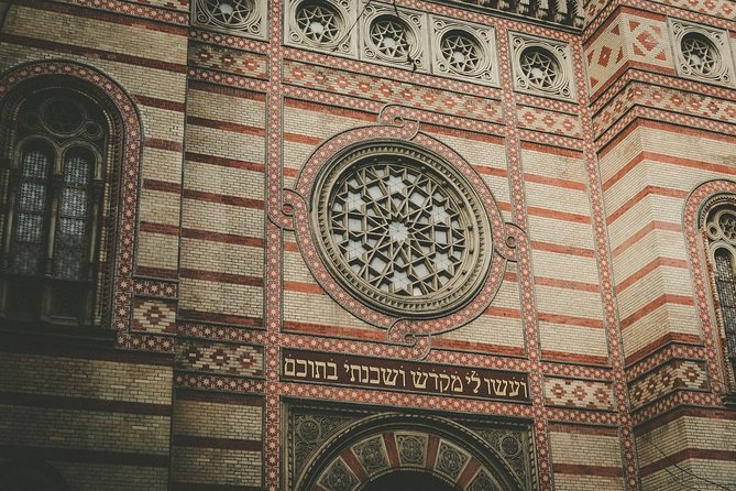 A Journey through Jewish Budapest - Walking Tour - Tickets, dress code, and practical tips for a smooth 3 hours