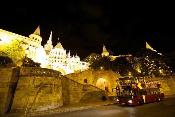 Big Bus Budapest Hop-On Hop-Off Bus and Walking Tour - Comfort and Weather: Plan for Wet Seats, Cold Roofs, and Crowds
