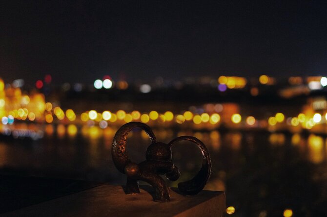 BloodThirsty Hungary - Castle District - A 1 hour 45 minute night walk through Budapest’s Castle District