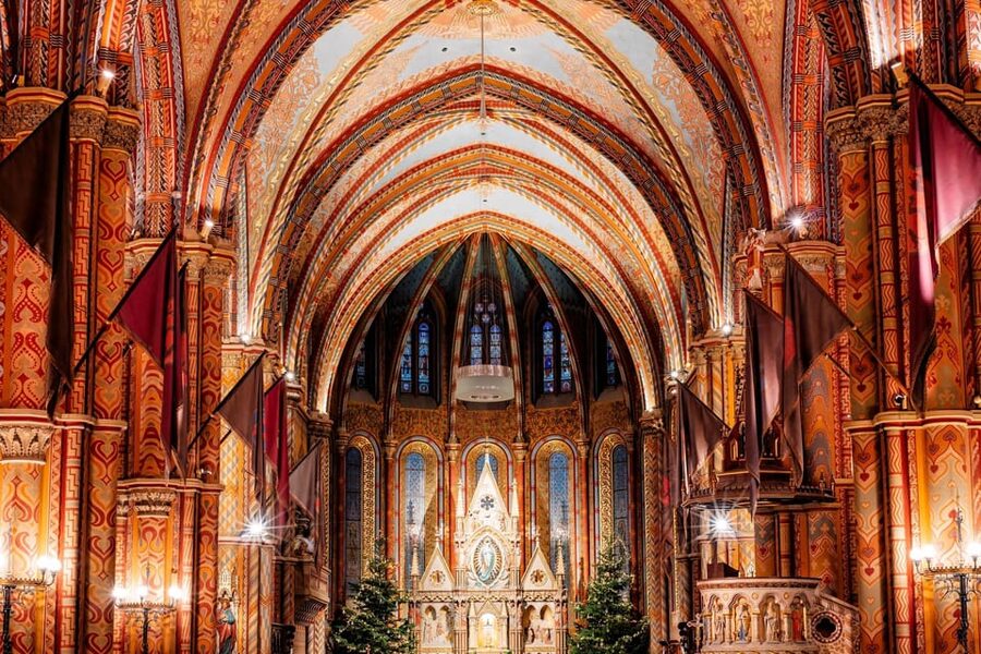Buda Castle District and Matthias Church Private Tour - Meet at Athena, then start in the right place