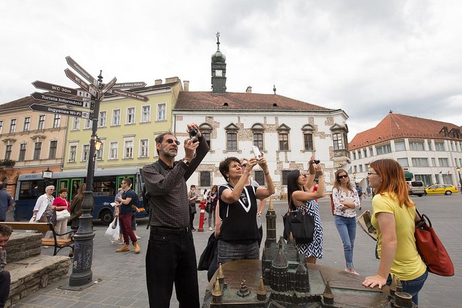 Buda Castle District Walk with Entry to Matthias Church - Holy Trinity Column to St Stephen: getting the context before the climb