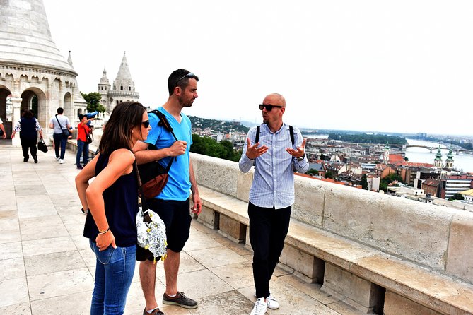 Buda Castle Walking Tour with Matthias church entry, Cake&Coffee - Key highlights