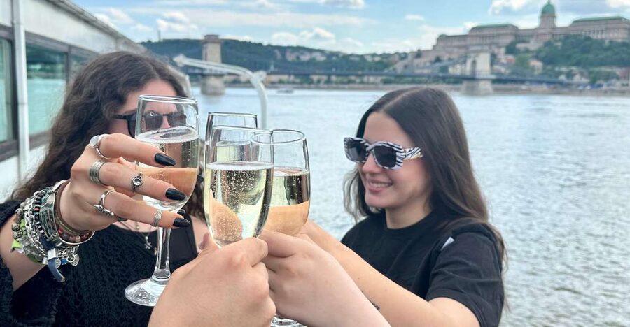 Budapest: 1 hr Sunshine Booze Cruise with Prosecco - Where your cruise starts at Akadémia Dock 2 (and why the pier matters)