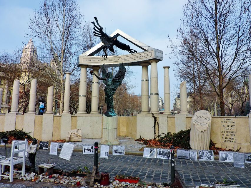 Budapest: 3-Hour Walking Tour About Communism (Small Group) - Who should book this tour, and who might want a different option
