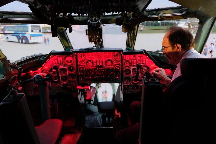 Budapest: Aeropark Admission Ticket - Guided tour with a pilot: where the anecdotes add weight