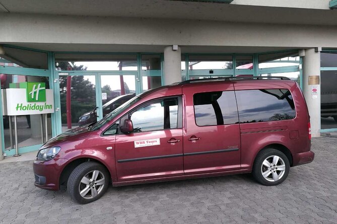 Budapest Airport Transfers - Flight Monitoring and Waiting Time: The Stress Buffer You Actually Want