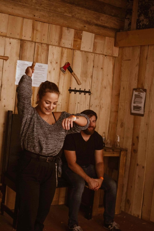 Budapest: Axe Throwing Experience - Safety briefing, responsibility rules, and why the setup matters