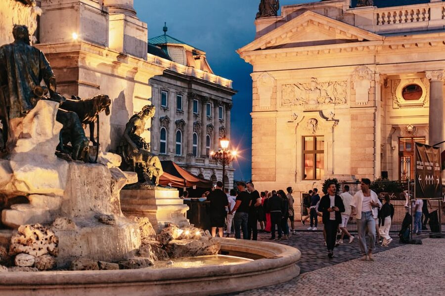 Budapest: Buda Castle District Vampires and Myths Night Tour - Price and Value: What $23 Buys You in Real Time
