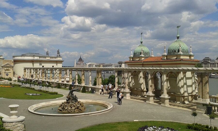 Budapest: Buda Castle Private Walking Tour - Practical value: how this $141 per group pricing makes sense