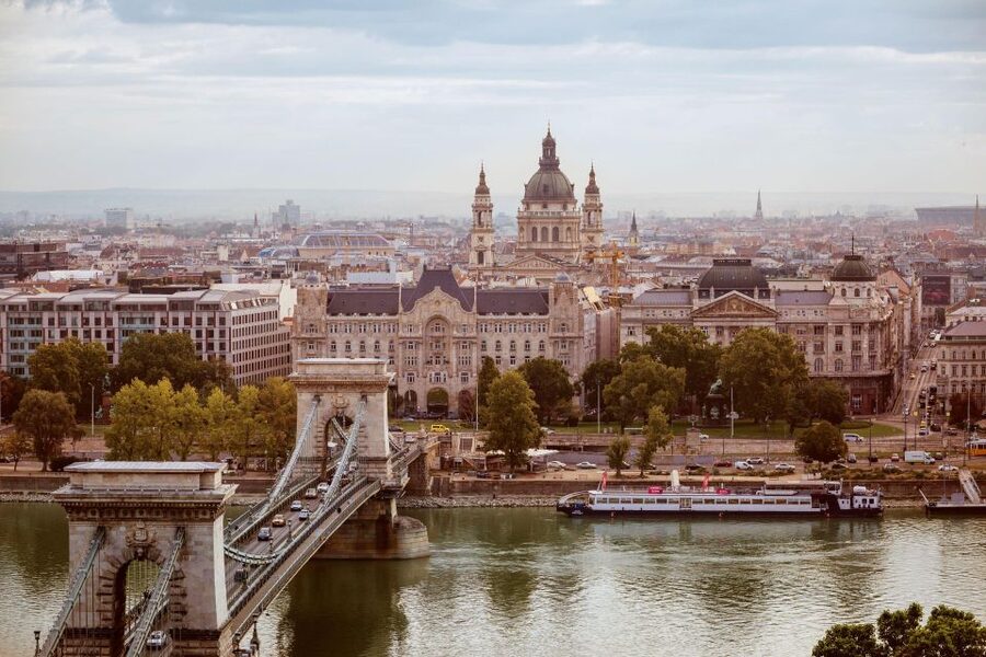 Budapest: Buda Castle Walk with Saint Stephen's Hall - Key highlights worth your time