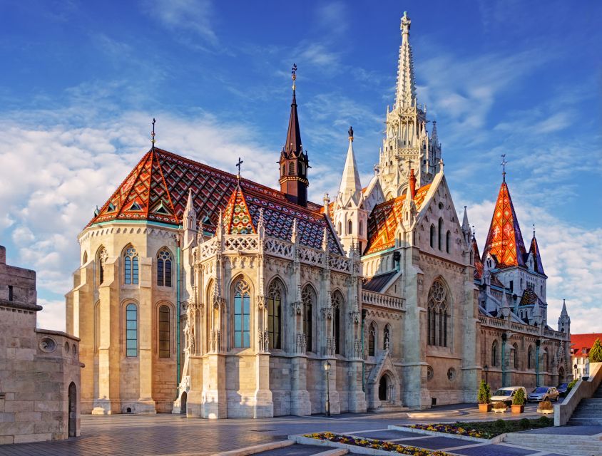 Budapest: Buda Walking Tour - Views Across the River to the Houses of Parliament