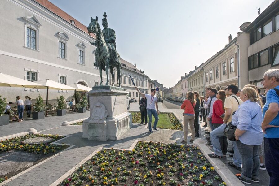 Budapest: Buda Walking Tour - Royal Palace Area: A Glimpse With Real Perspective