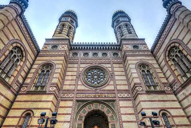 Budapest City Walk in Jewish Quarter - The Synagogue Triangle: Kazinczy, Rumbach, and Dohány Street in One Arc