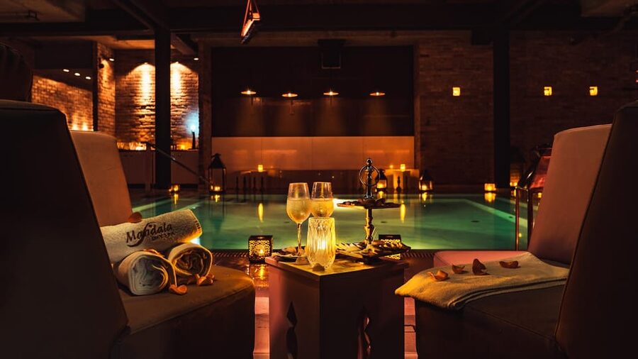 Budapest: Couple Holistic Swedish Massage with Jacuzzi Time - Quick tips to make the visit smoother