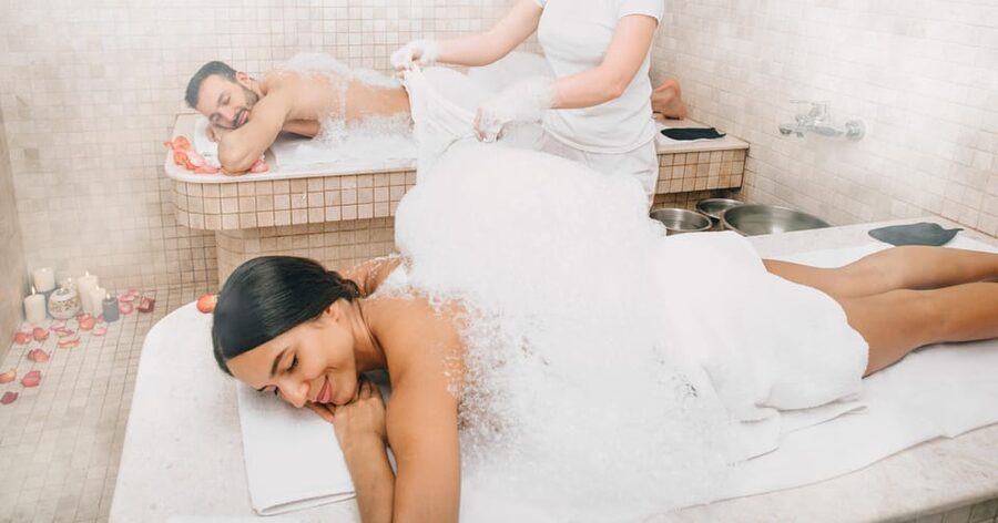 Budapest: Couple Holistic Swedish Massage with Jacuzzi Time - The 60-minute holistic Swedish massage: what it feels like and why it works for couples