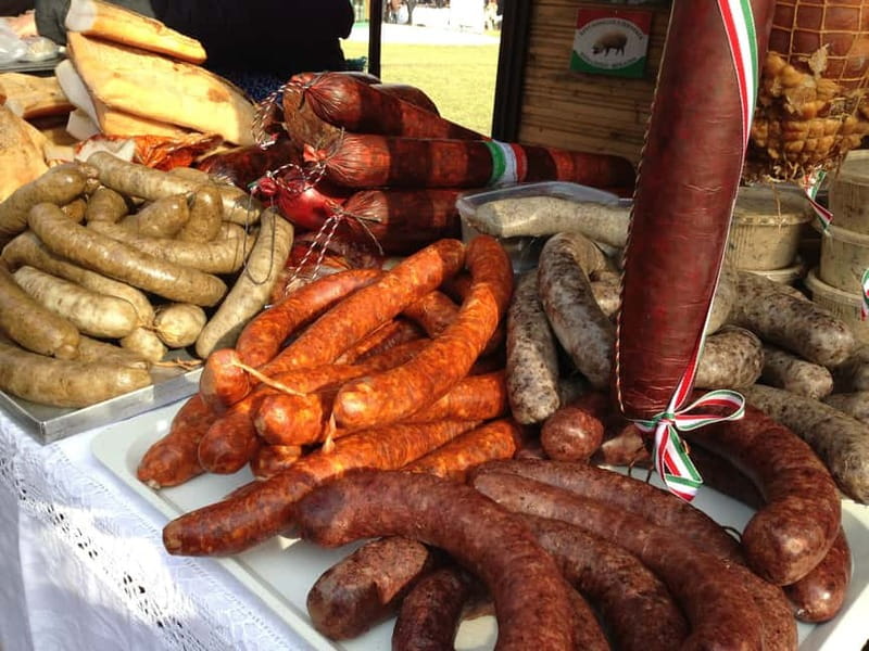 Budapest Culinary & Wine Walk—Budapest’s Signature Food Tour - Tastings at 4 to 5 venues, with a pace that stays fun