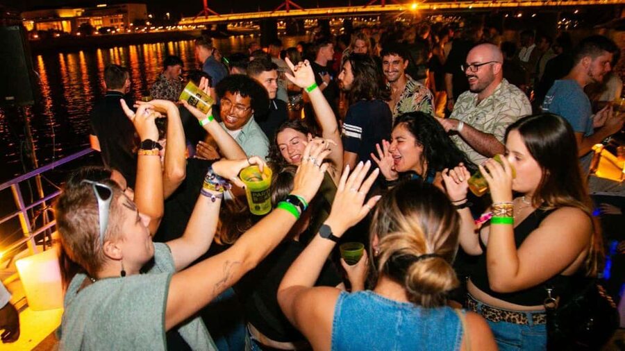 Budapest: Danube Beat Party Cruise with DJ & Drink Packages - Getting On the Boat at Akadémia Dock 2: Meet Point and Realistic Timing