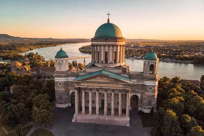 Budapest Danube Bend Full Day Tour with Lunch - Price and logistics on an air-conditioned 50-person day