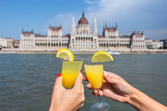 Budapest Danube Cruise with Drink, Audio Guide, Margaret Island - Margaret Island Stop: 45 Minutes of Green Break in the Middle of the Danube