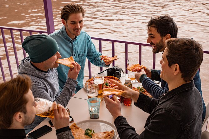 Budapest Danube Pizza Cruise with Welcome Drink - Danube Night Views, Pizza Included: Why This 1-Hour Cruise Works