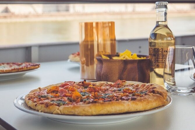 Budapest Danube Pizza Cruise with Welcome Drink - Stop by Stop: What You See and Why It Matters