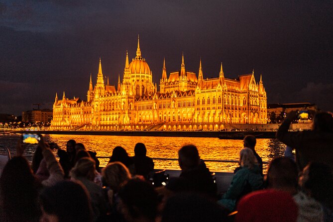Budapest Danube River Sightseeing Night Cruise with Drink - Margaret Island, Second Chances, and How to Pick Your Seat