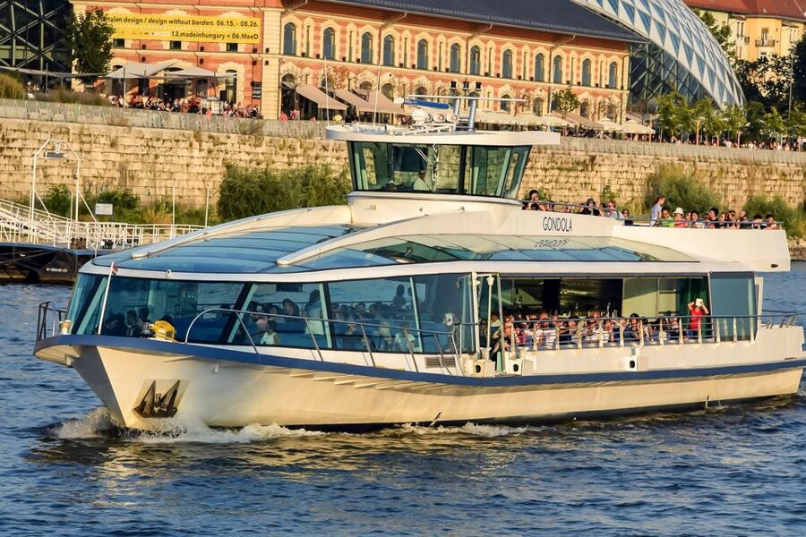 Budapest: Daytime Sightseeing Boat Cruise - A 70-Minute Danube Cruise That Covers Both Shores