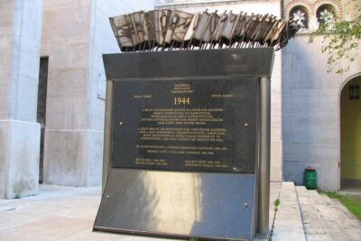 Budapest Dohany Synagogue & Hungarian Jewish Museum & free extras