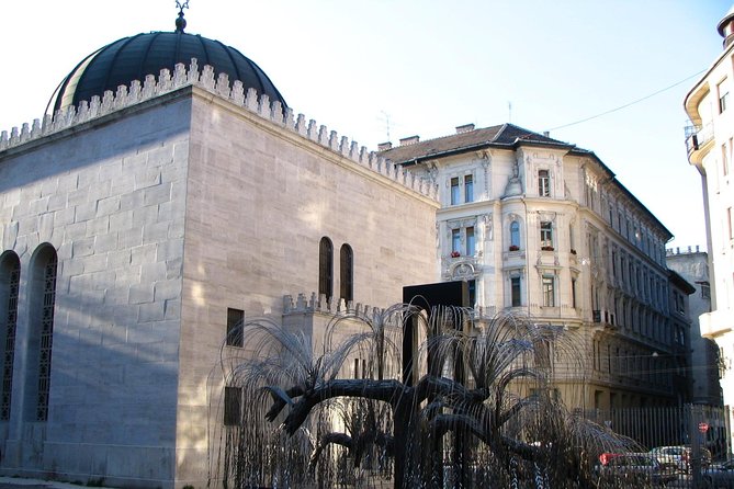 Budapest Dohany Synagogue & Hungarian Jewish Museum & free extras - Dress code, security control, and what to bring so you do not lose time