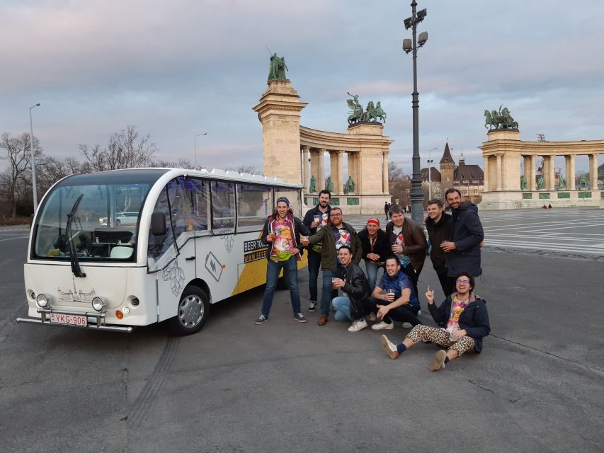 Budapest: eBeerBus Sightseeing Tour - City Park and Városliget: the ride turns scenic