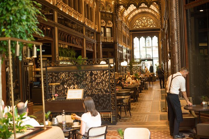 Budapest Essential Walk&Food tasting - What this Budapest Essential Walk and Food tasting is really like