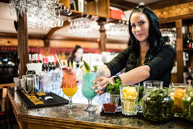 Budapest Evening Cruise with Entertainment and Drink Options - Who This Cruise Fits Best, and Who Might Skip
