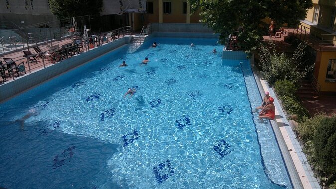 Budapest Exclusive Thermal Spa LUKACS LUXURIOUS PRIVATE BEER BATH - Key things to know before you go