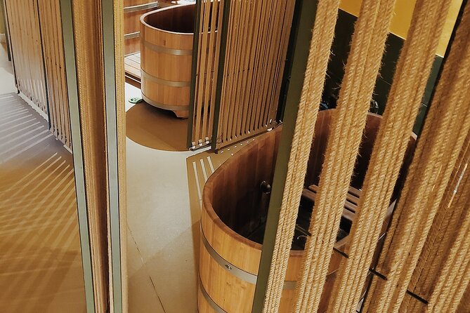 Budapest Exclusive Thermal Spa LUKACS LUXURIOUS PRIVATE BEER BATH - Beer ingredients for skin and hair: what this experience claims