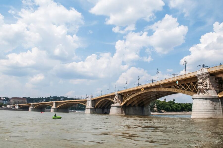 Budapest: Floating Bus Tour by Land and Water - Price and Value Versus a Typical Danube Boat Ride