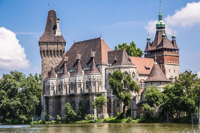 Budapest Ghost Quest: Self-Guided Haunted City Adventure - Key highlights at a glance