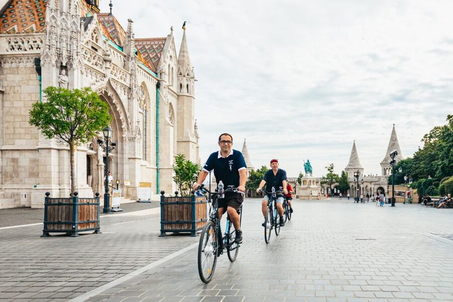 Budapest: Grand Sightseeing Bike Tour - Pace, safety, and how hard is the ride really
