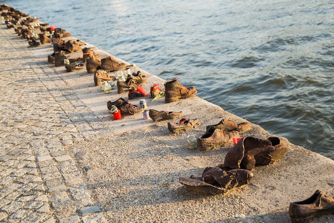 Budapest Grand Walk - Who should book the Budapest Grand Walk?
