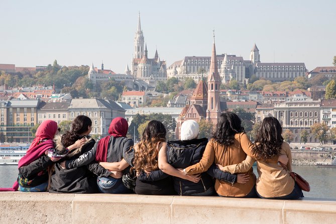 Budapest Guided City Tour and Danube Cruise Audio Guide - Heroes’ Square and Kossuth Lajos Square: quick history stops that orient you