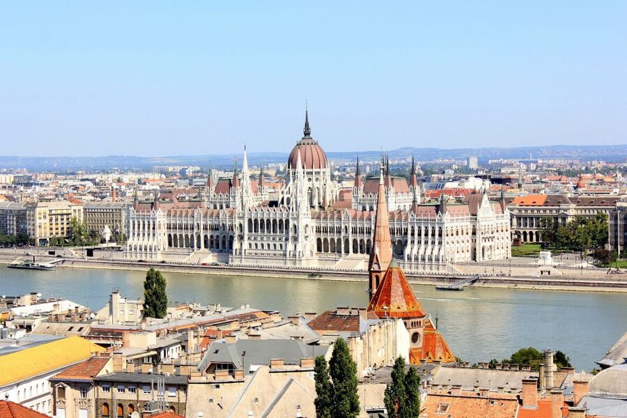 Budapest: Guided City Tour by E-Bike - Why This E-Bike Tour Is Such an Efficient Budapest Intro