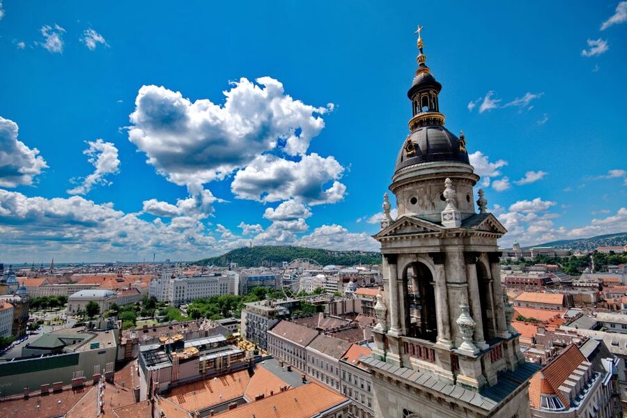 Budapest: Guided Walking Tour of Pest - How 2 hours works: see Pest without burning your feet