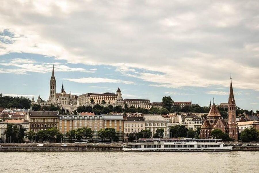 Budapest Half Day Car Tour with Guide - Pest Highlights, from St. Stephen’s Basilica to the Opera House