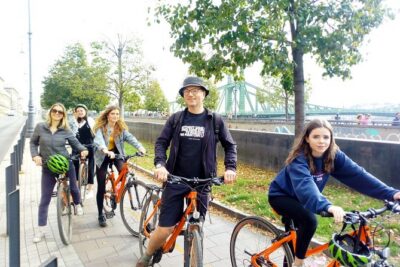 Budapest Historic Downtown Bicycle Tour in small groups
