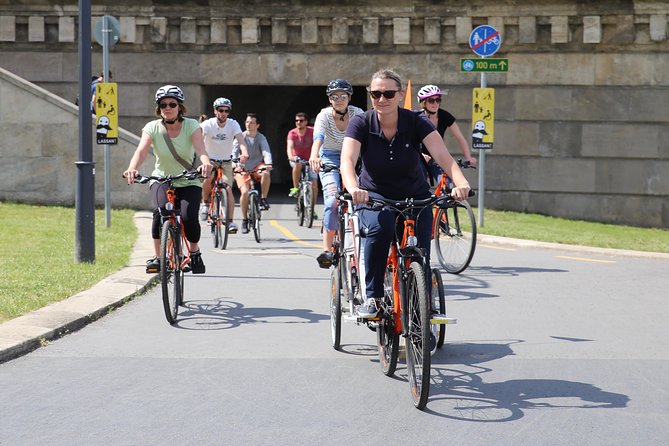 Budapest Historic Downtown Bicycle Tour in small groups - Into City Park: ice rink in winter, lake energy in summer