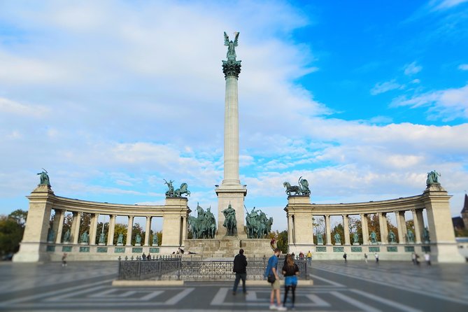 Budapest in a Day Private Luxury Sightseeing Tour - Price and Logistics: What You Pay For (and What You Do Not)
